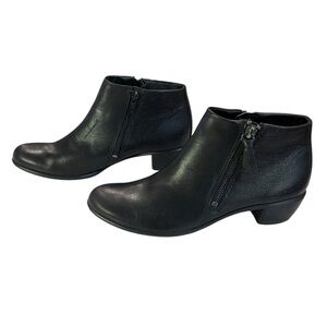 Ecco Leather Double Zipper Heeled Ankle Boots in Black Sz 40
